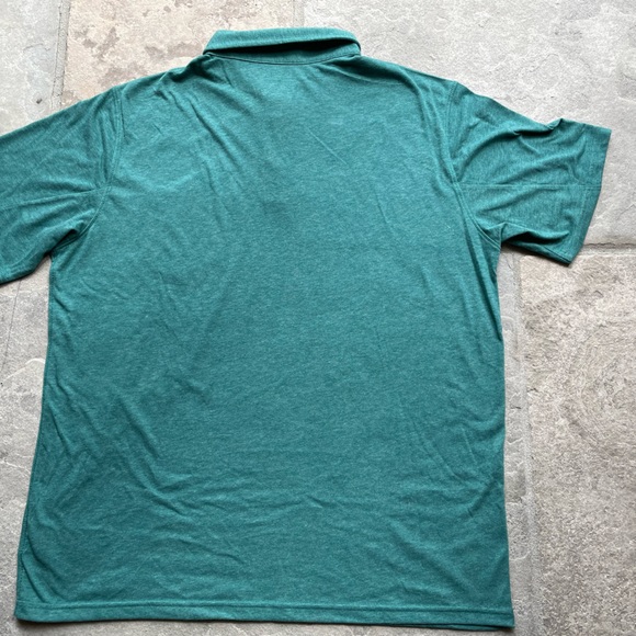 Columbia Men’s LG Omni-Wick Green Polo - Picture 4 of 7
